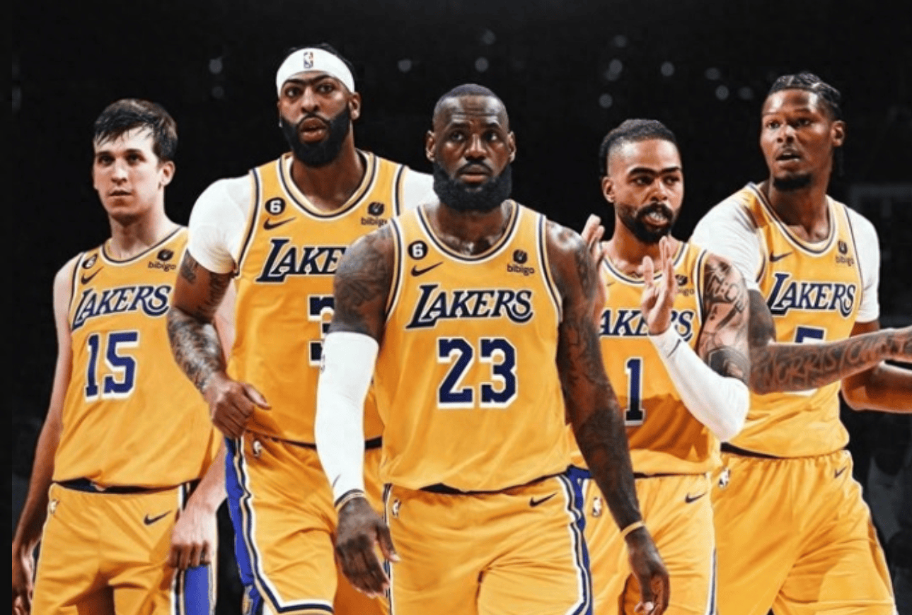 梅西：踢球不会在意纪录；希望能够参加2026世界杯（梅西：踢球不看重纪录，盼出战2026年世界杯）