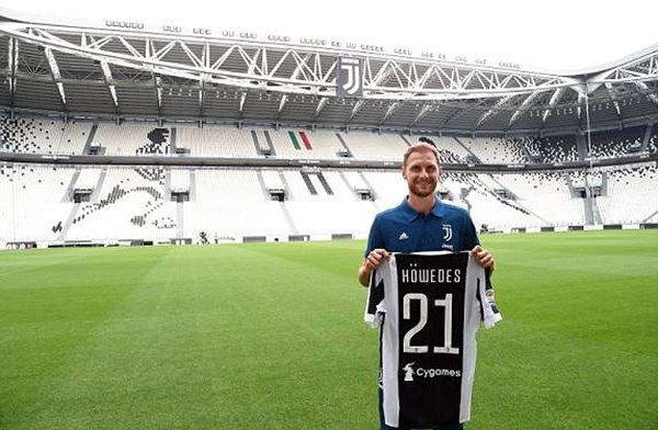 李玮锋：做青训我是下定决心的；苏超最重要的是给年轻人舞台（李玮锋：坚定投身青训；苏超关键是给年轻人机会）