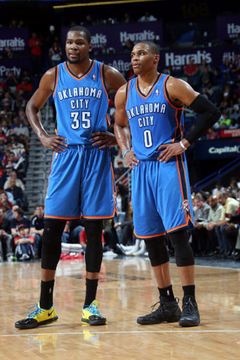 SGA：去年自己和妻子捐赠了NBA杯奖金，今年会继续捐赠（SGA称去年携妻捐出NBA杯奖金，今年仍将继续捐赠）